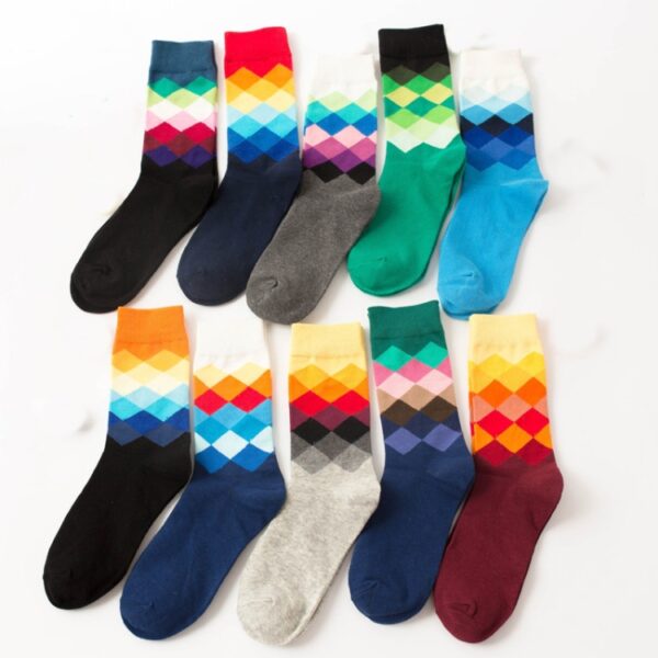 Farbige, diamantkarierte Sportsocken mit Farbverlauf - Image 3